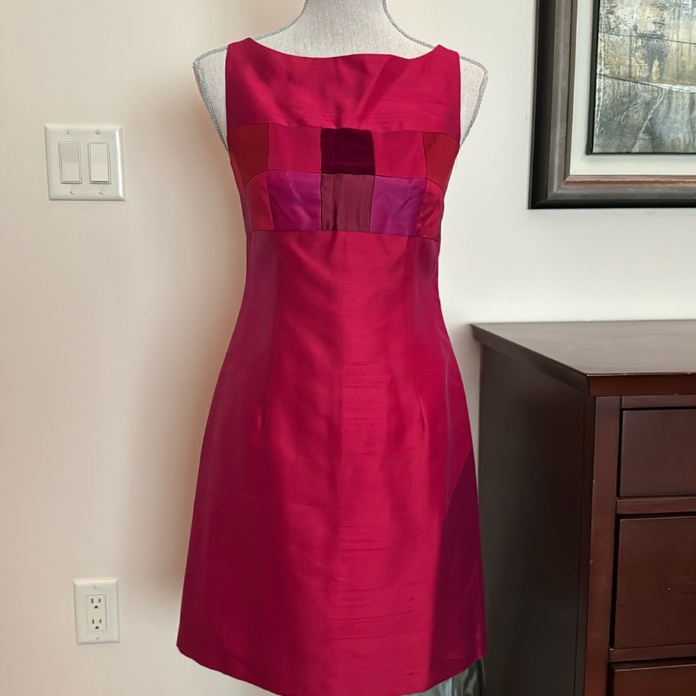 Kay Unger Crushed Red Silk Sleeveless Dress Size 2